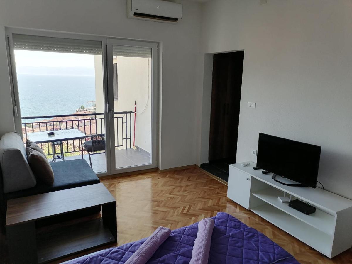 Grey Apartment Ohrid Exterior photo